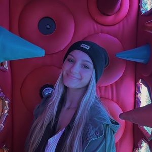 Meet your Posher, Alanna